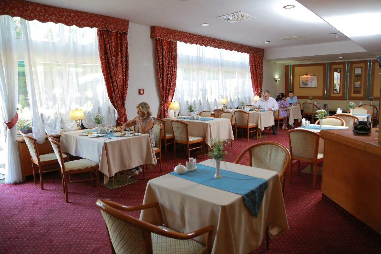 Shodlik Palace Tashkent Ngoại thất bức ảnh