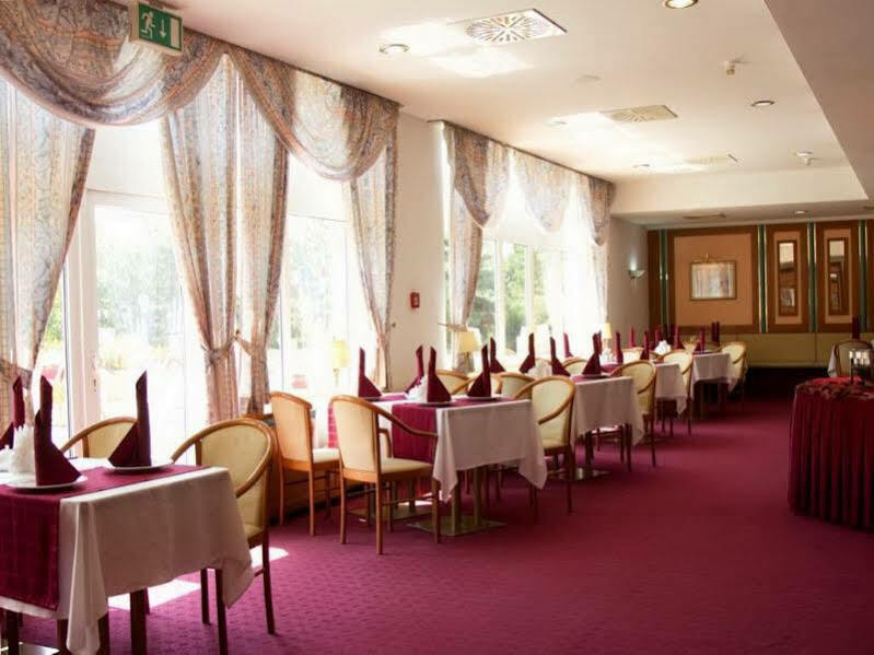 Shodlik Palace Tashkent Ngoại thất bức ảnh
